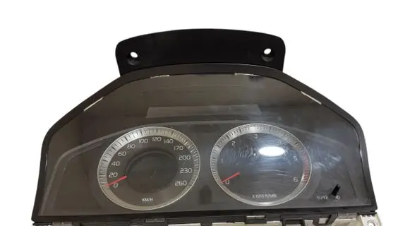 Volvo V70 Speedometer (instrument cluster) 31270367AA 36002197 69199710U