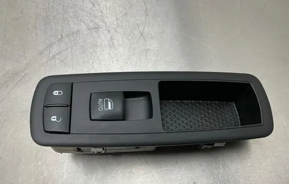 Fiat Freemont Electric window control switch 56046822AD 346322 10017667