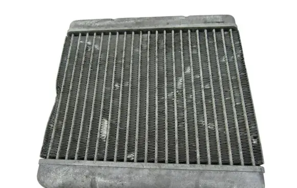 Engine oil radiator