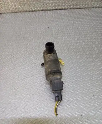 Ford Fiesta Windscreen/windshield washer pump 2S6T17K624BA