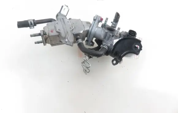 Toyota Yaris EGR valve 2562021021 2205000020
