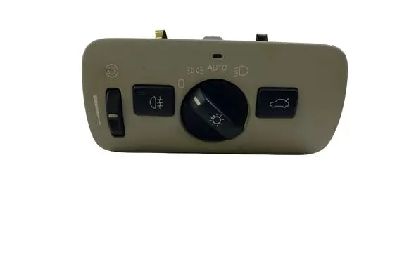 Volvo V40 Light switch 30739426