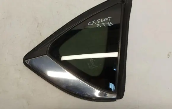 Rear side window