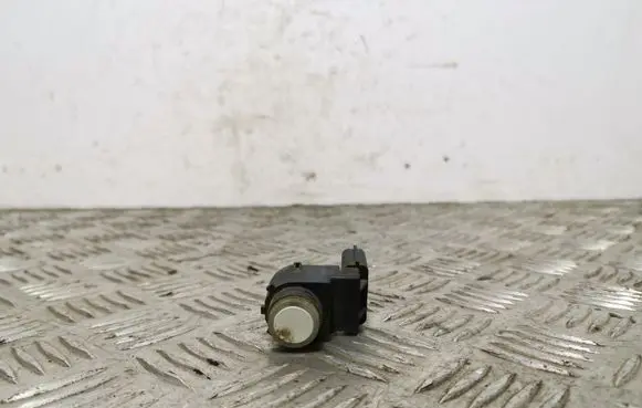 Hyundai Tucson TL Parking PDC sensor M16010302741