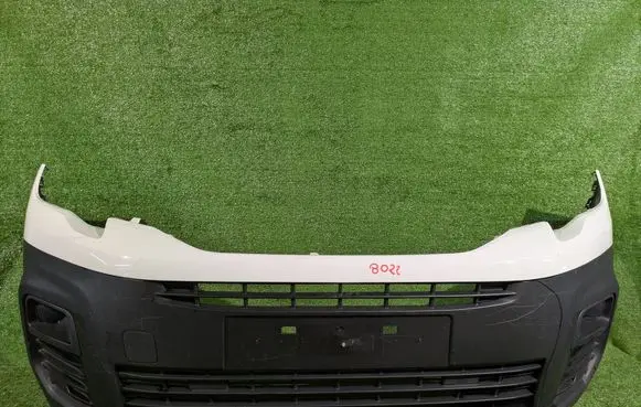 Peugeot Partner III Front bumper 