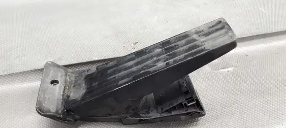 BMW 6 F06 Gran coupe Accelerator throttle pedal 6858574