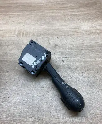Renault Twingo I Wiper control stalk 7700832722