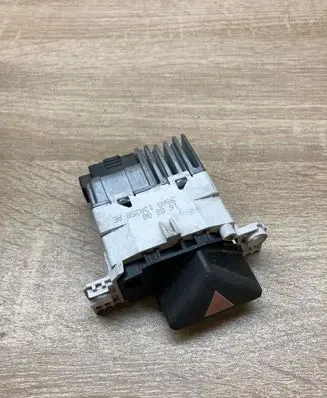 Hazard light switch
