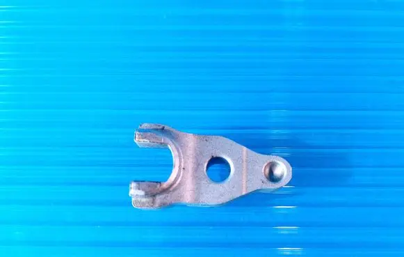 Audi A6 Allroad C7 Fuel Injector clamp holder 059216K