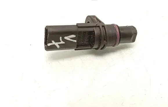 Volkswagen PASSAT B8 Camshaft position sensor 04L907601