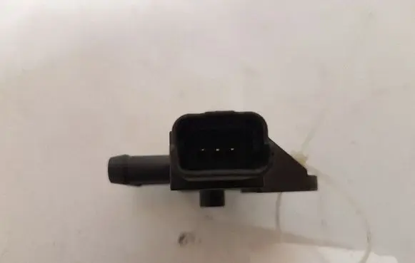 Citroen C5 Exhaust gas pressure sensor 00257752 9662143180