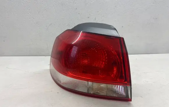 Volkswagen Golf V Rear/tail lights 5K0945095E 80000508 89090598