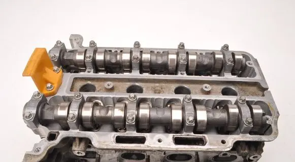 Opel Corsa D Engine head 55355430