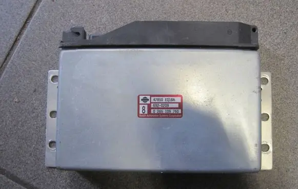 Nissan X-Trail T30 ABS control unit/module 47850EQ18A