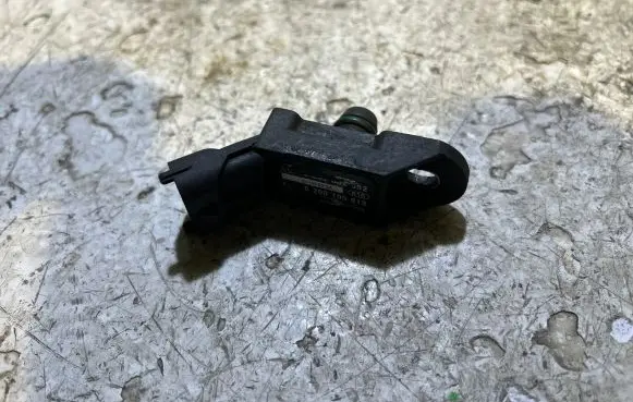 Renault Laguna II Air pressure sensor 8200155613 0105222A