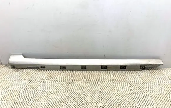Volkswagen PASSAT B8 Front sill (body part)