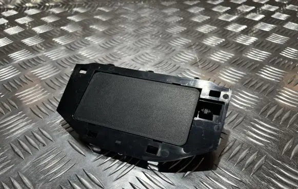 Ford Fiesta Wireless charging module L1B1-19J318-B