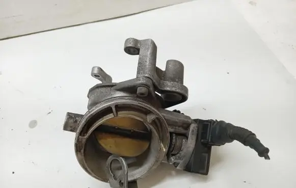 BMW 5 E39 Throttle body valve 1703562