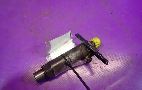 Renault Master II Fuel injector 