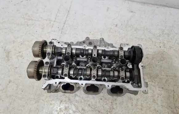 Dodge Charger Engine head 05184510AP