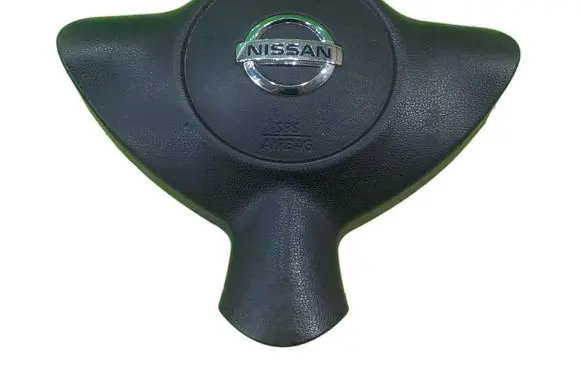 Nissan Juke I F15 Steering wheel airbag