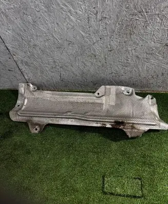 Mercedes-Benz E W213 Exhaust heat shield A2056820671