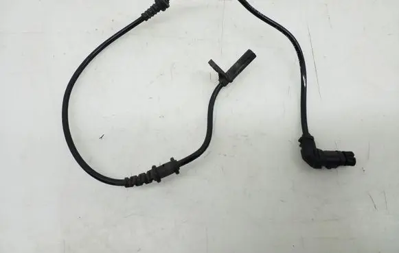 Mercedes-Benz C W204 ABS brake wheel speed sensor A2045400117