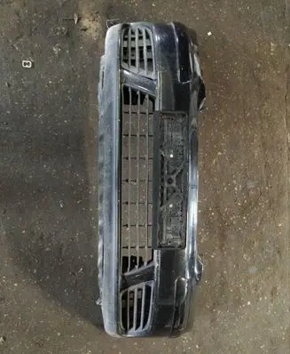 Volkswagen Golf Plus Front bumper