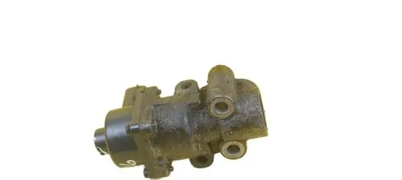 Mitsubishi Outlander EGR thermostat 1582A166 4B11