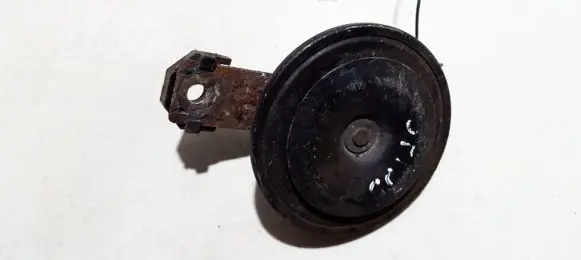 Toyota Corolla E100 Horn signal a28657625 002952