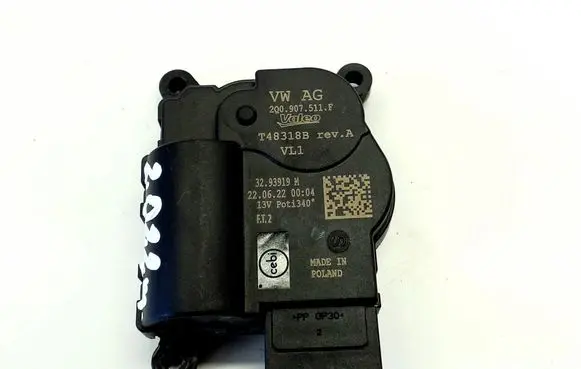 Cupra Leon Intake manifold valve actuator/motor 2Q0907511F