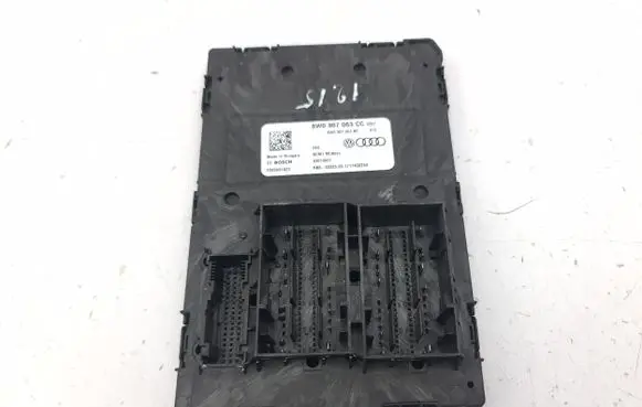 Audi A4 S4 B9 Comfort/convenience module 8W0907063CC