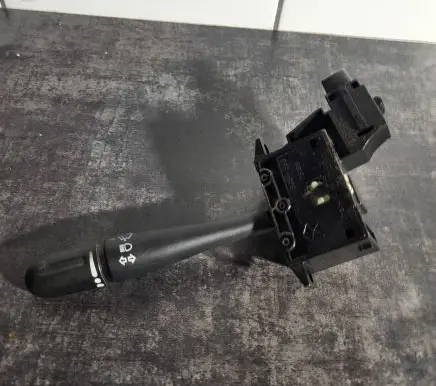 Chrysler Voyager Indicator stalk 4685586 23199