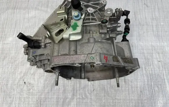 Fiat 500X Manual 5 speed gearbox 55238345