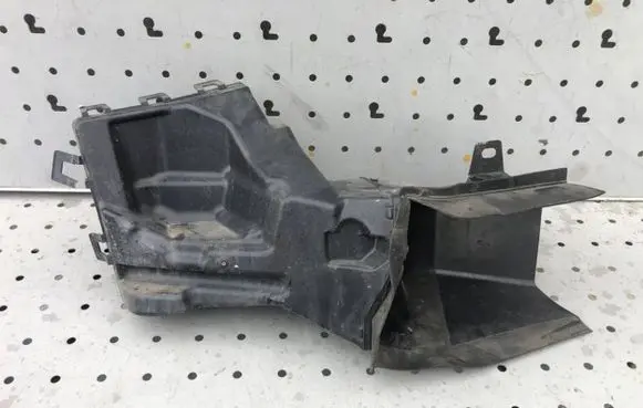 Opel Combo E Intercooler air channel guide 9816871780