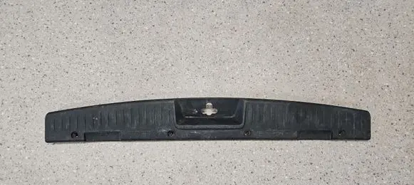 Chrysler Town u0026 Country V Trunk/boot sill cover protection P0ZR38DX9AC