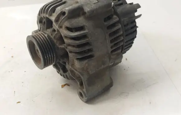 Peugeot 106 Generator/alternator 9619429360 94023S2