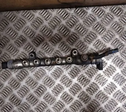 Mazda CX-5 Fuel main line pipe