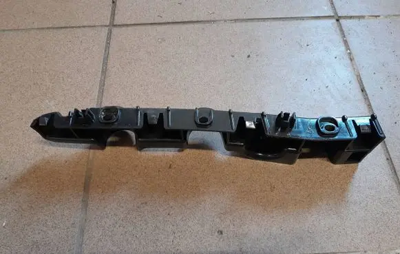Renault Trafic III (X82) Front bumper mounting bracket V170