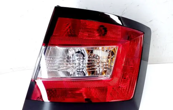 Skoda Fabia Mk3 (NJ) Rear/tail lights 6V6945096 6V6945258