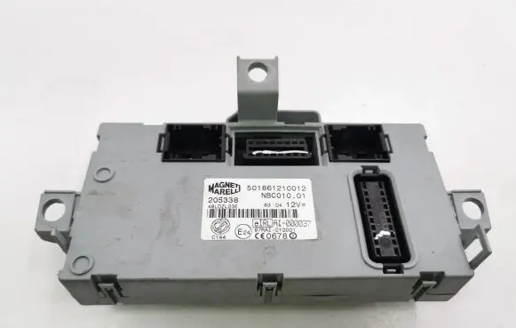 Maserati Quattroporte Other control units/modules 205338 501861210012