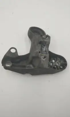 Audi A4 S4 B5 8D Engine mounting bracket 8D0199351H