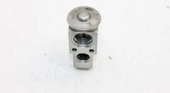 BMW 6 G32 Gran Turismo Air conditioning (A/C) expansion valve 9361710