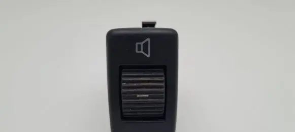 Volkswagen Jetta II Sound control switch 