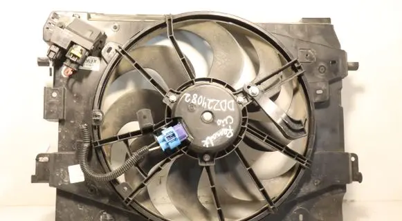 Renault Clio IV Air conditioning (A/C) fan (condenser) 