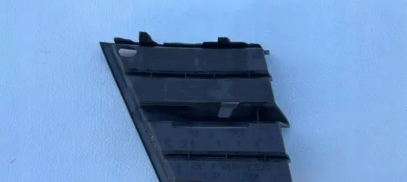 Skoda Fabia Mk3 (NJ) Front bumper lower grill 6V0853665