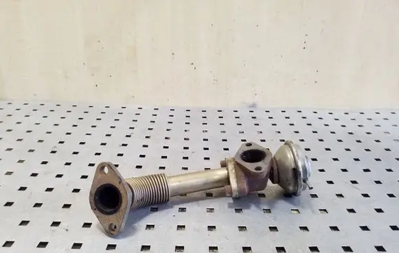 Audi A6 S6 C4 4A EGR valve 046131503A
