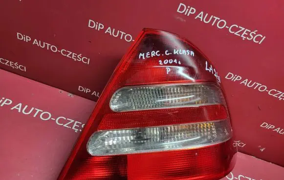 Mercedes-Benz C W203 Rear/tail lights