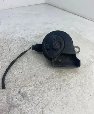Skoda Octavia Mk3 (5E) Horn signal 5Q0951221A