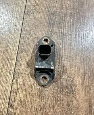 Mercedes-Benz R W251 Acceleration sensor 0045423518